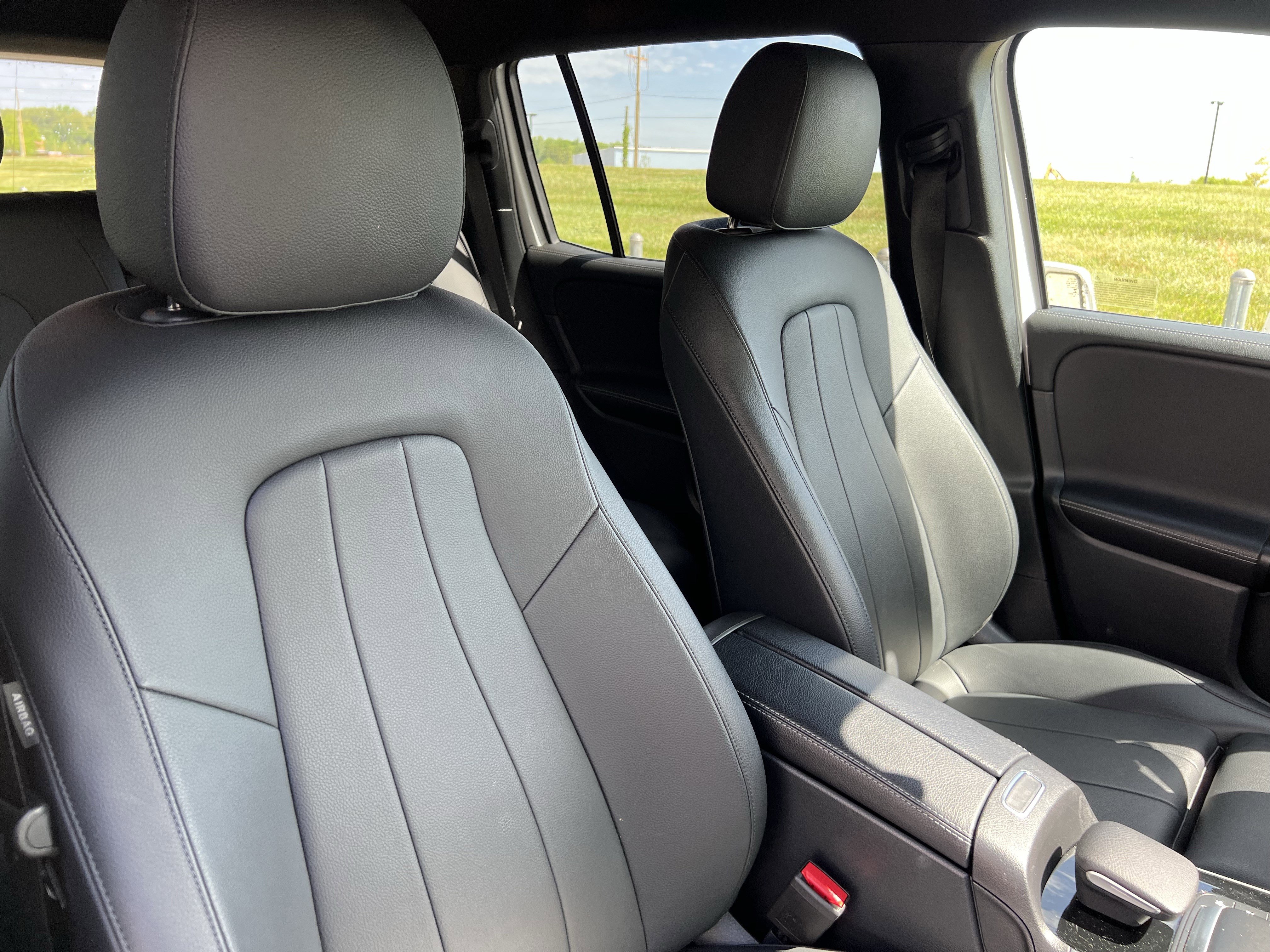 Certified 2022 Mercedes-Benz GLB 250 image 35
