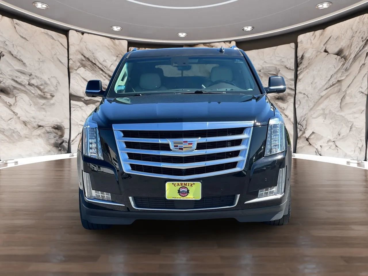 Used 2017 Cadillac Escalade Premium Luxury AWD/4WD image 2