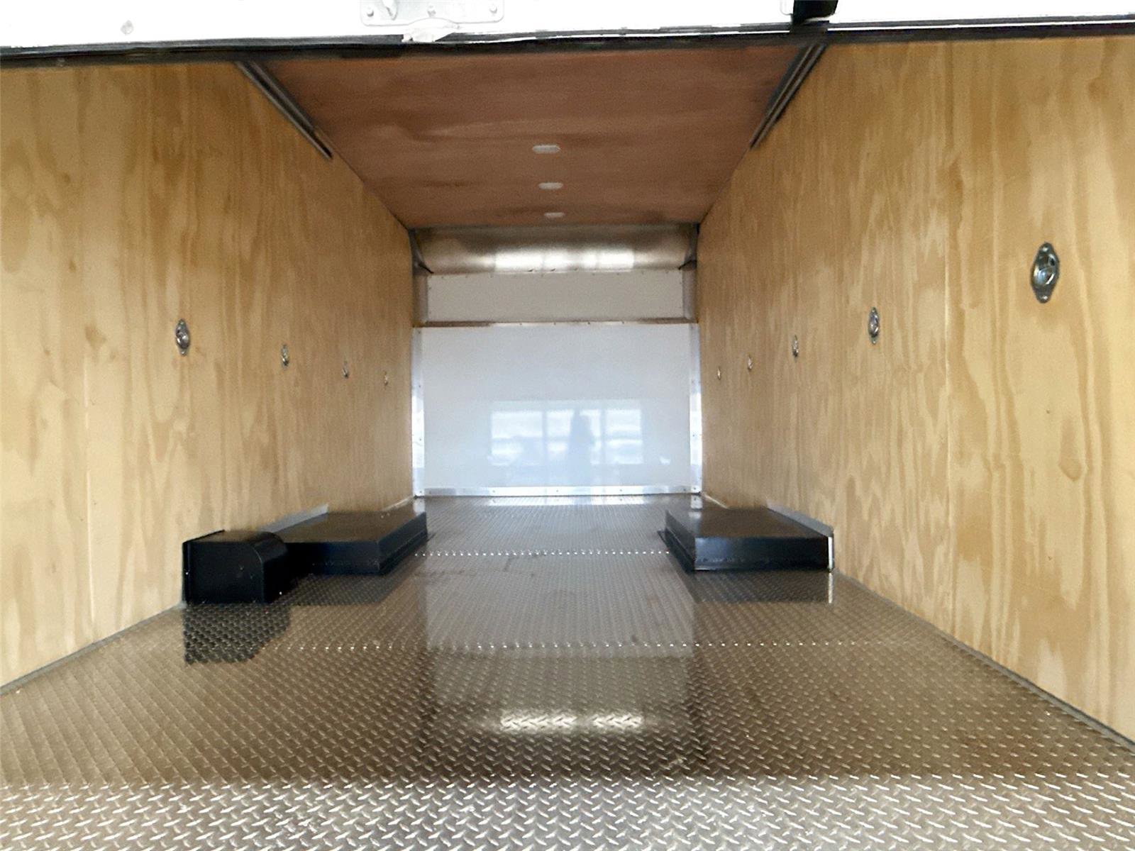 New 2026 GMC Savana 4500 4500 VAN 159 w/ Driver Convenience Package image 15