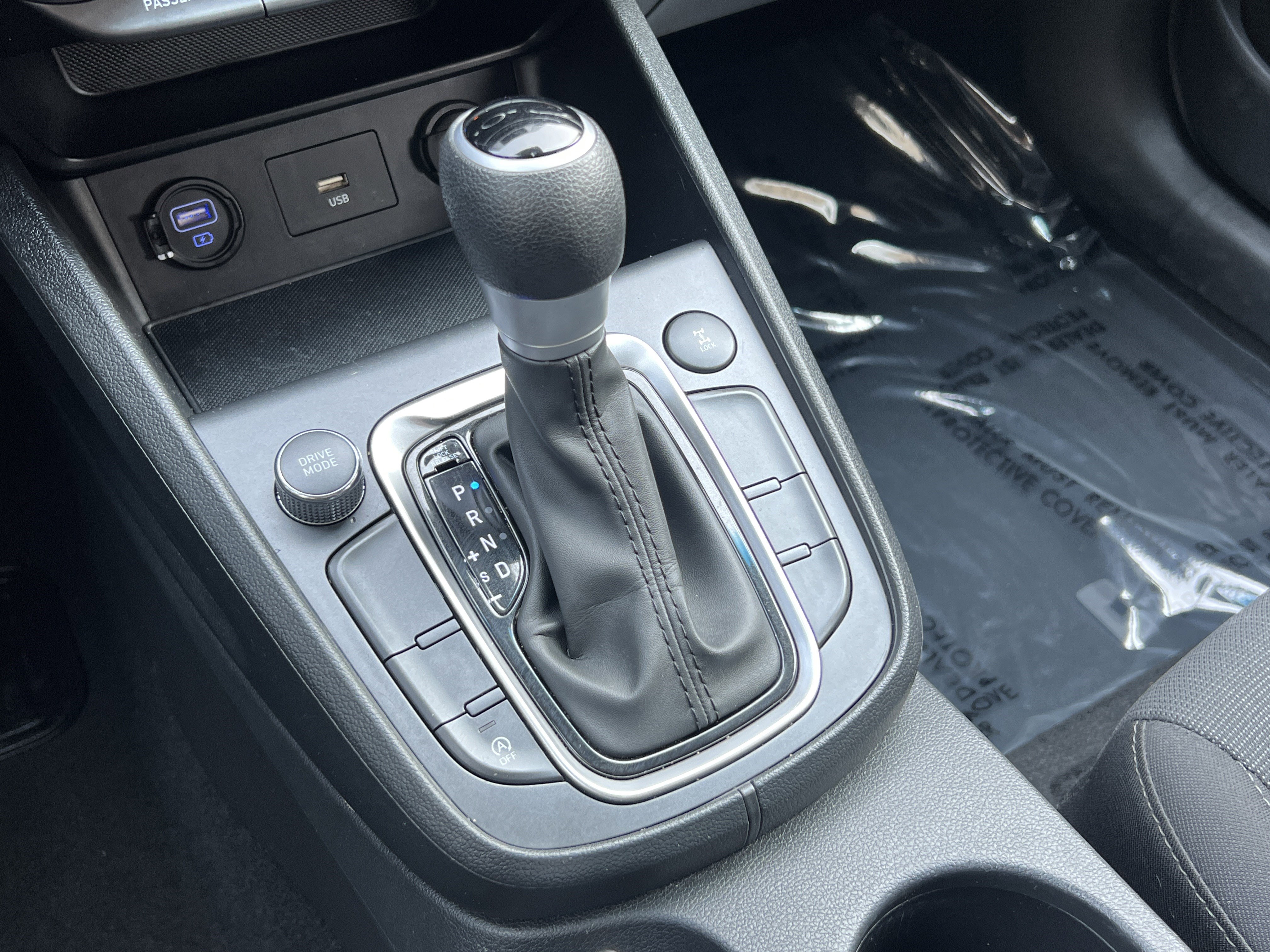 Used 2023 Hyundai Kona SEL image 31