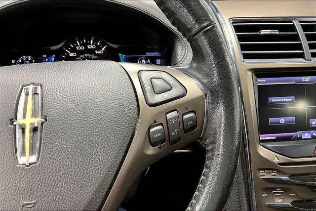 Used 2013 Lincoln MKX FWD image 12