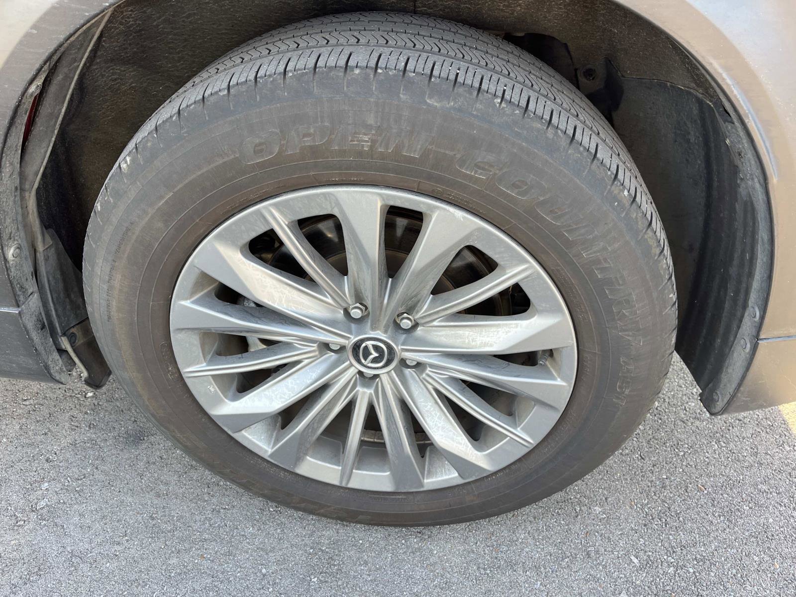 Used 2024 MAZDA CX-90 3.3 Turbo w/ Preferred Plus image 9