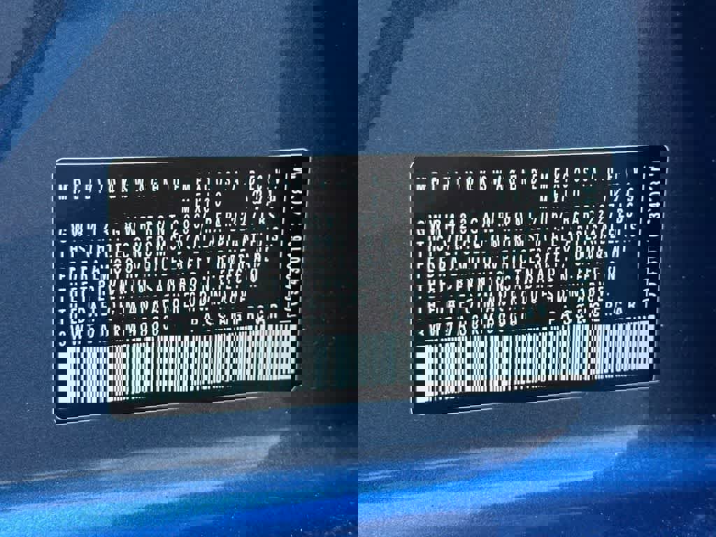 Used 2019 Volkswagen Golf S w/ Driver Assistance Package image 21