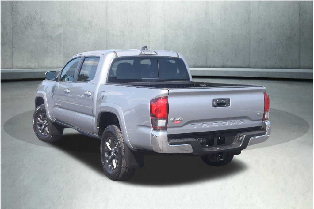 Certified 2021 Toyota Tacoma SR5 AWD/4WD image 20