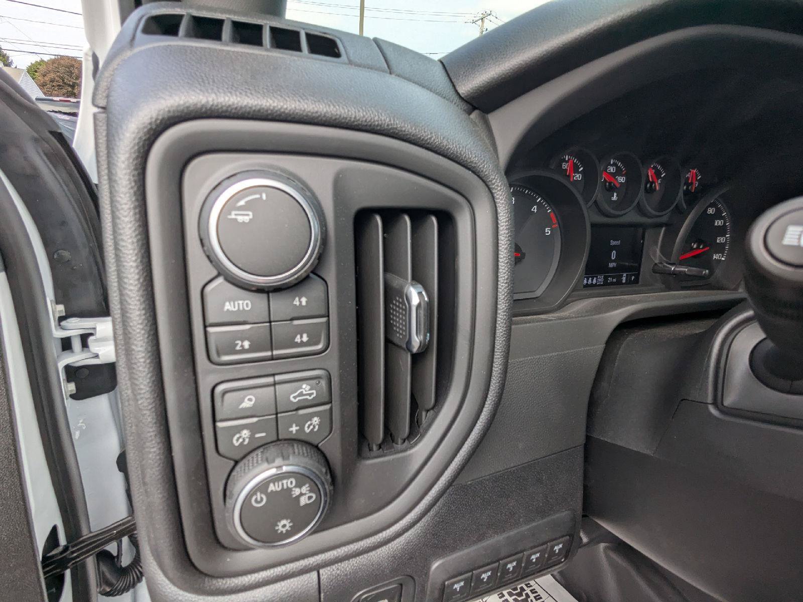 New 2026 Chevrolet Silverado 3500 W/T w/ WT Convenience Package AWD/4WD image 42