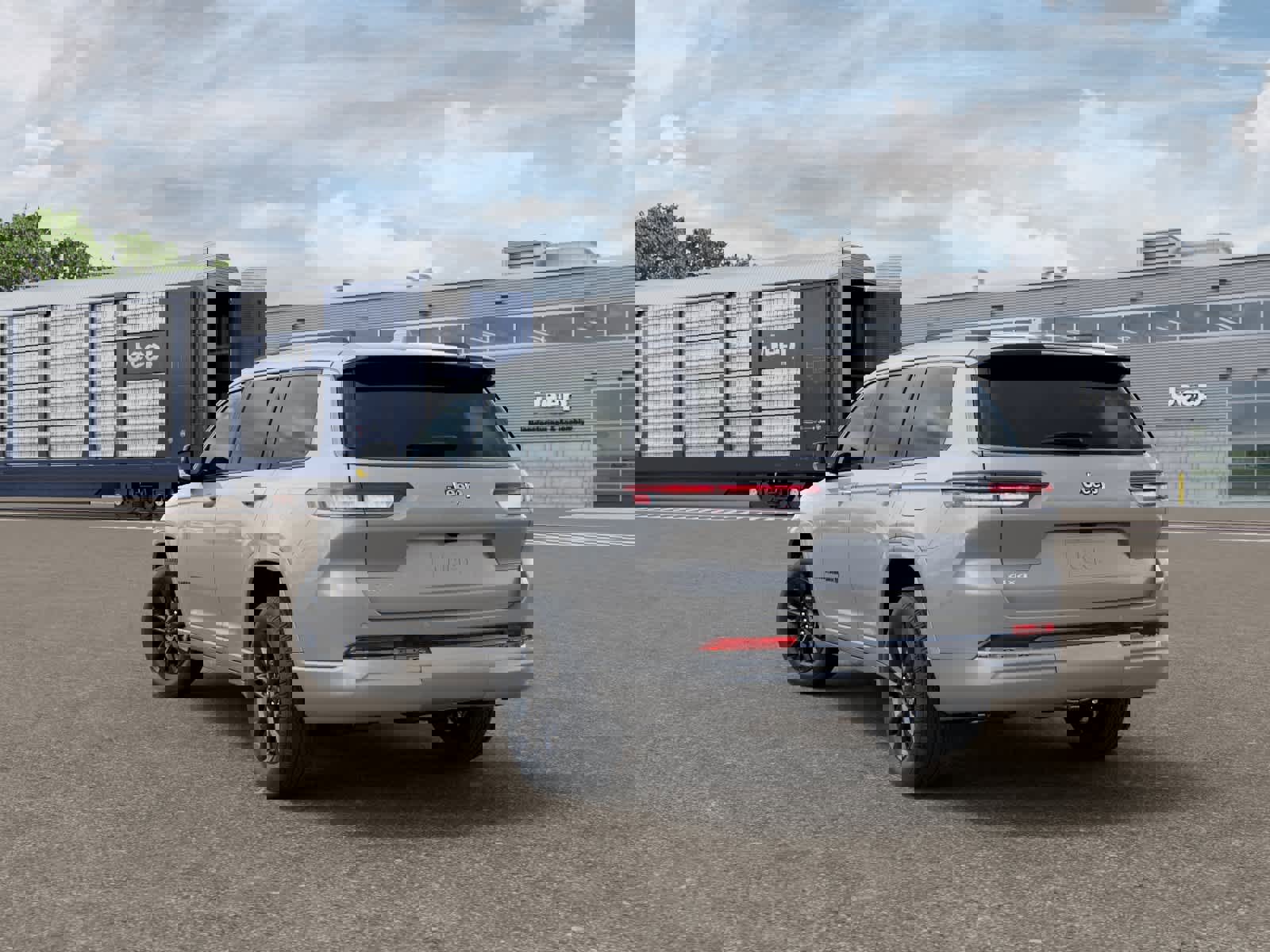 New 2026 Jeep Grand Cherokee L Limited image 3