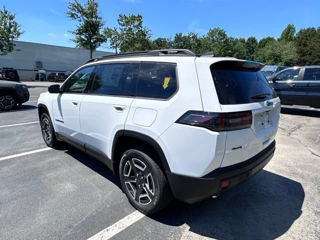 New 2026 Jeep Cherokee Laredo AWD/4WD image 4