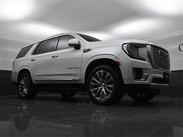 Used 2021 GMC Yukon Denali w/ LPO, Illumination Package image 27