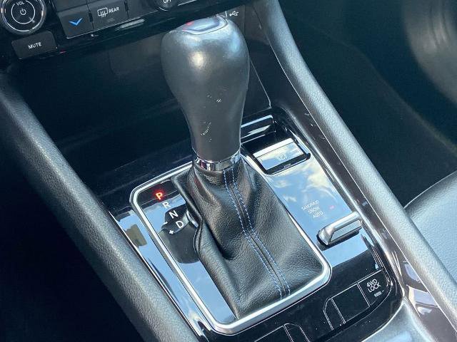 Used 2022 Jeep Compass Latitude image 11