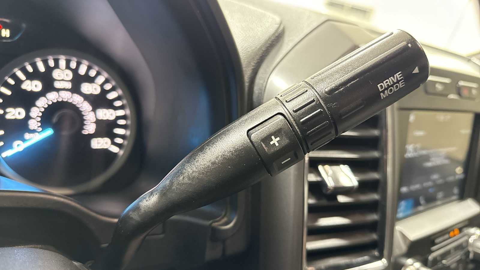 Used 2019 Ford F150 XLT image 21