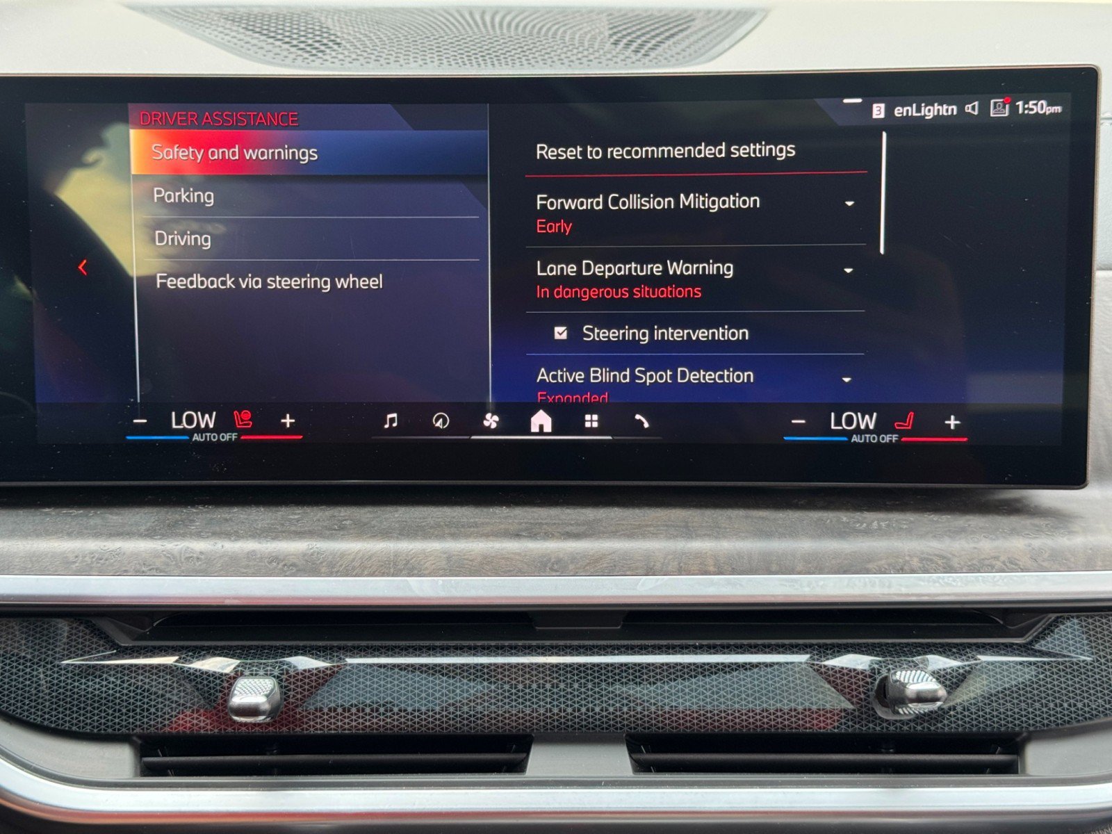 Used 2024 BMW X7 xDrive40i AWD/4WD image 28