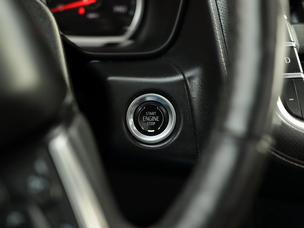 Used 2021 Chevrolet Suburban Premier image 21