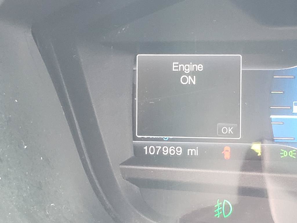 Used 2014 Ford Explorer XLT w/ Equipment Group 202A FWD image 19