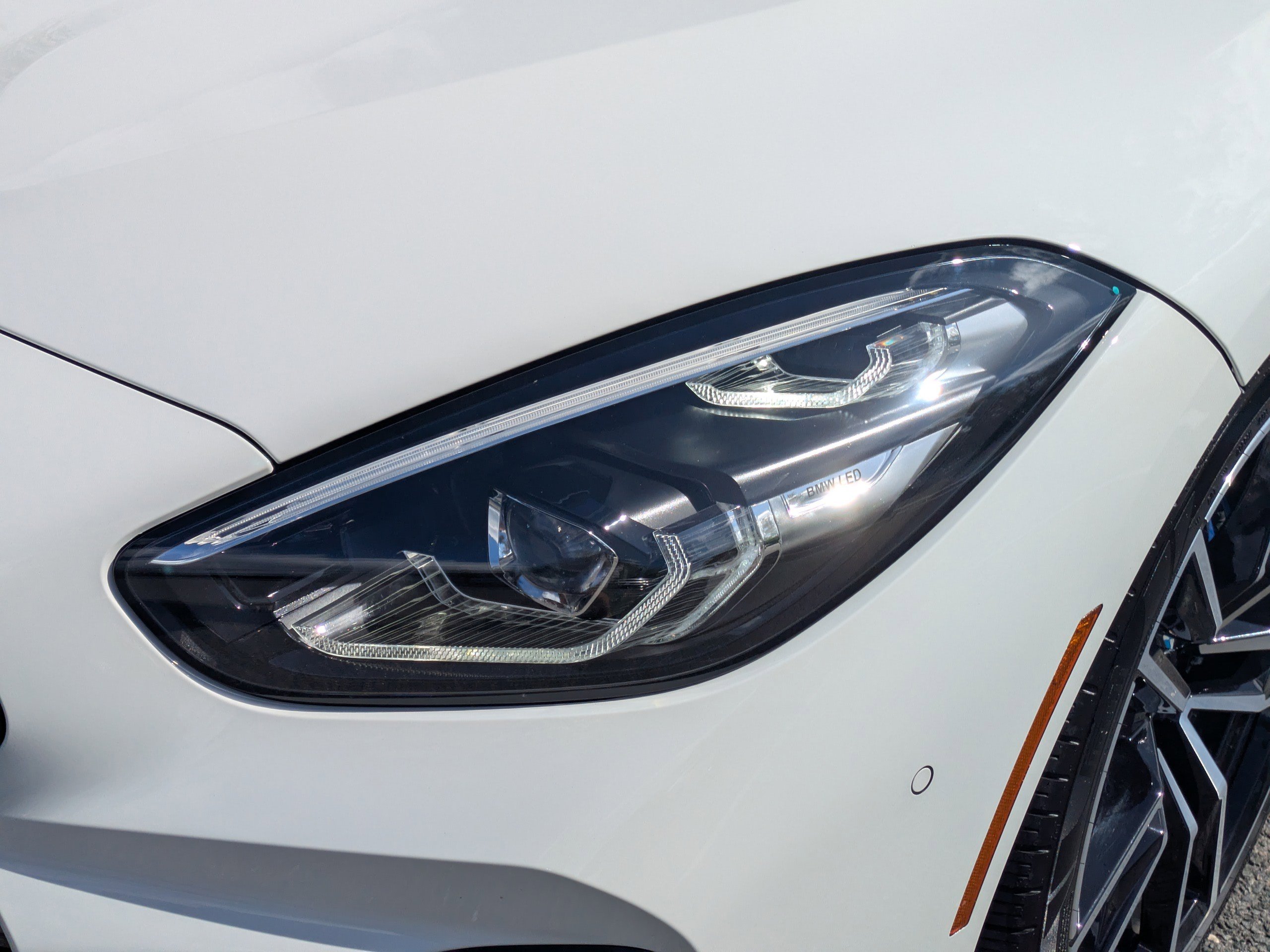Used 2022 BMW Z4 M40i w/ Premium Package image 12