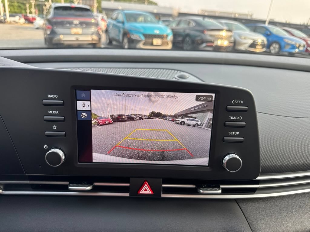 New 2026 Hyundai Elantra SE FWD image 13