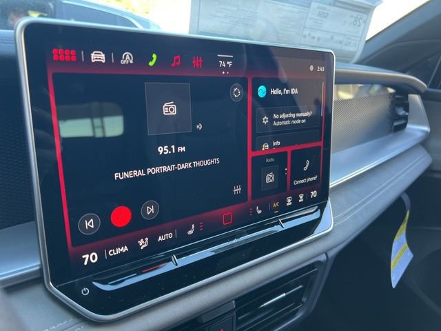 New 2026 Volkswagen Tiguan SE R-Line image 14