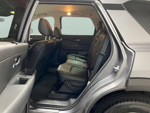 Certified 2025 Nissan Pathfinder SL AWD/4WD image 24