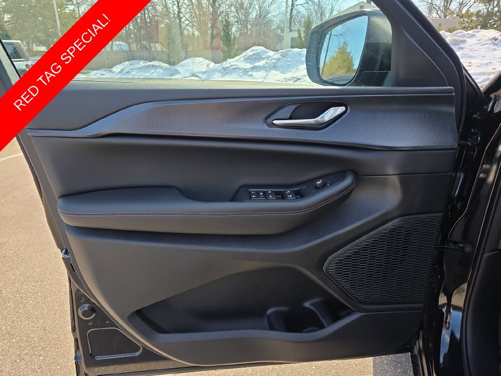 New 2026 Jeep Grand Cherokee L 4WD image 28