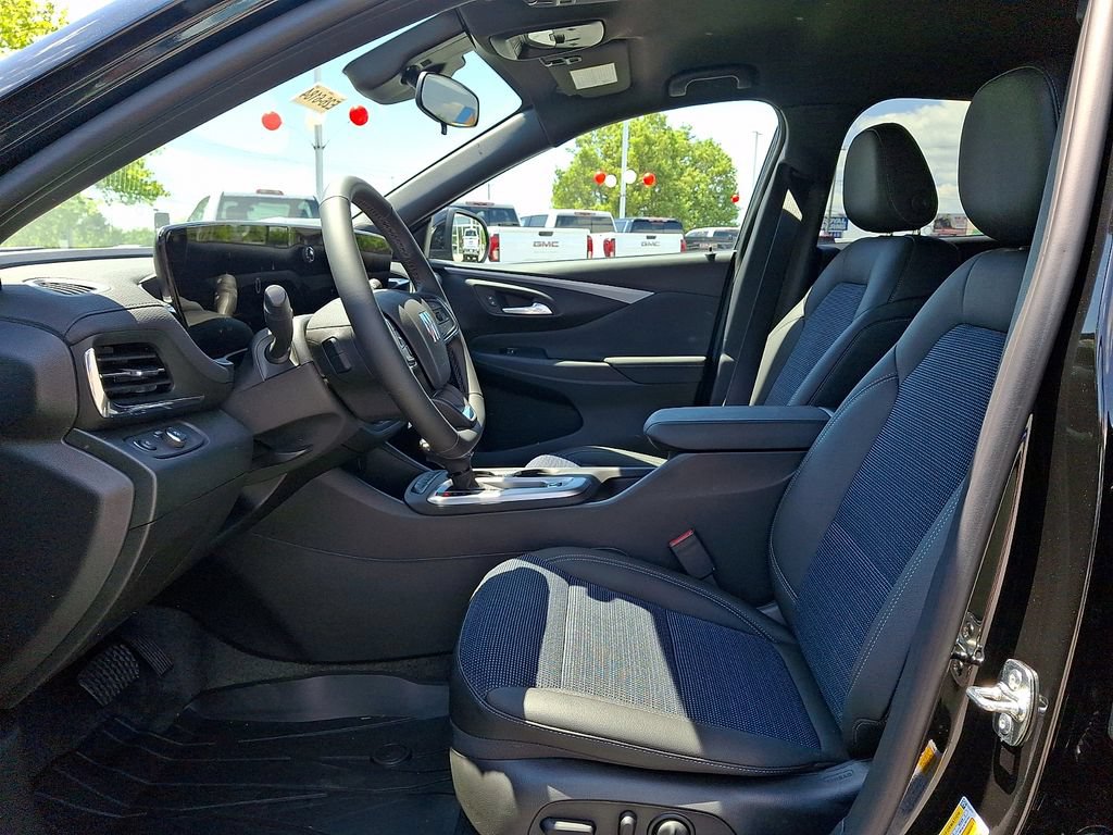 New 2026 Buick Envista Preferred w/ Convenience I Package FWD image 9