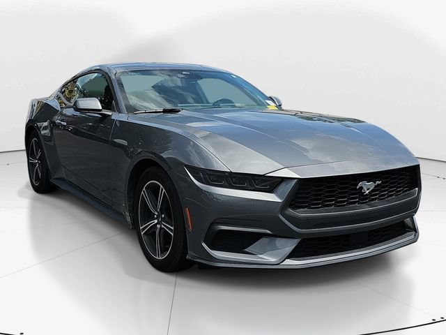 Used 2025 Ford Mustang Coupe RWD image 1