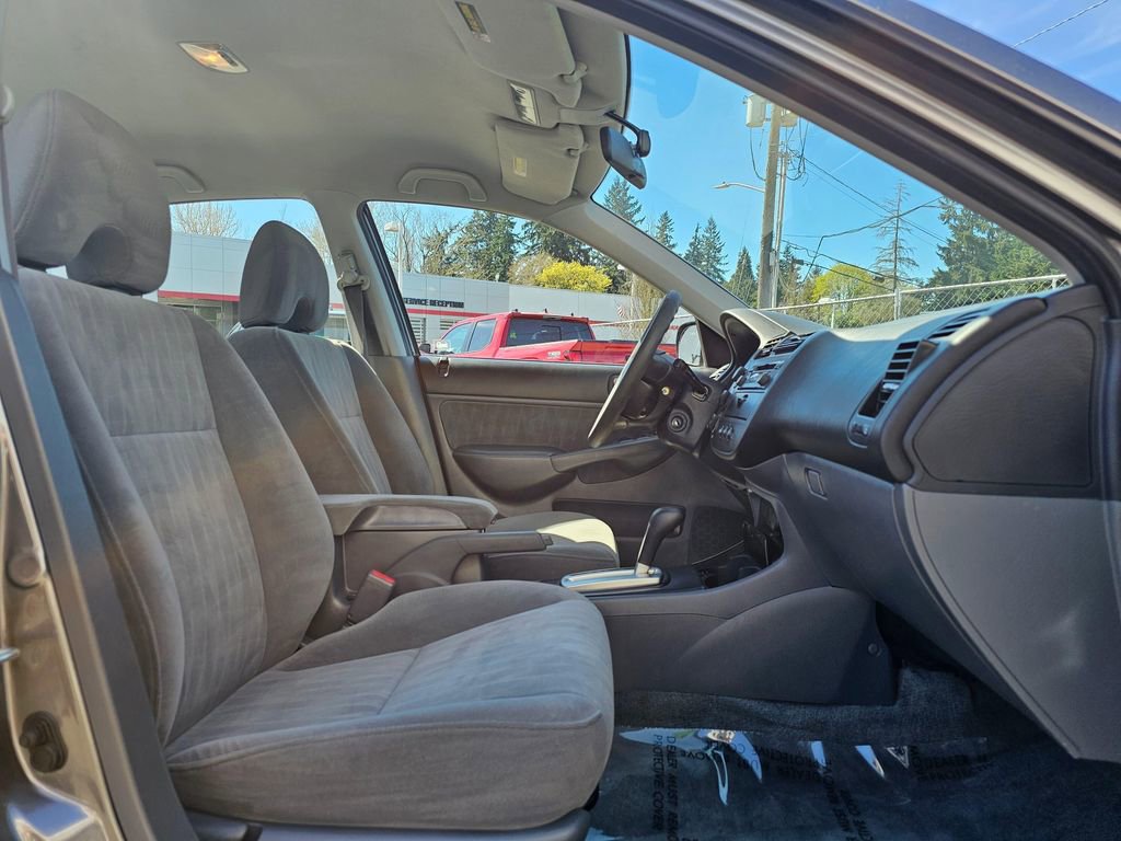 Used 2004 Honda Civic LX image 10