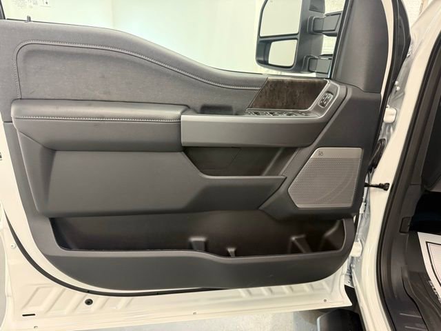 New 2026 Ford F450 4x4 Crew Cab Super Duty image 11