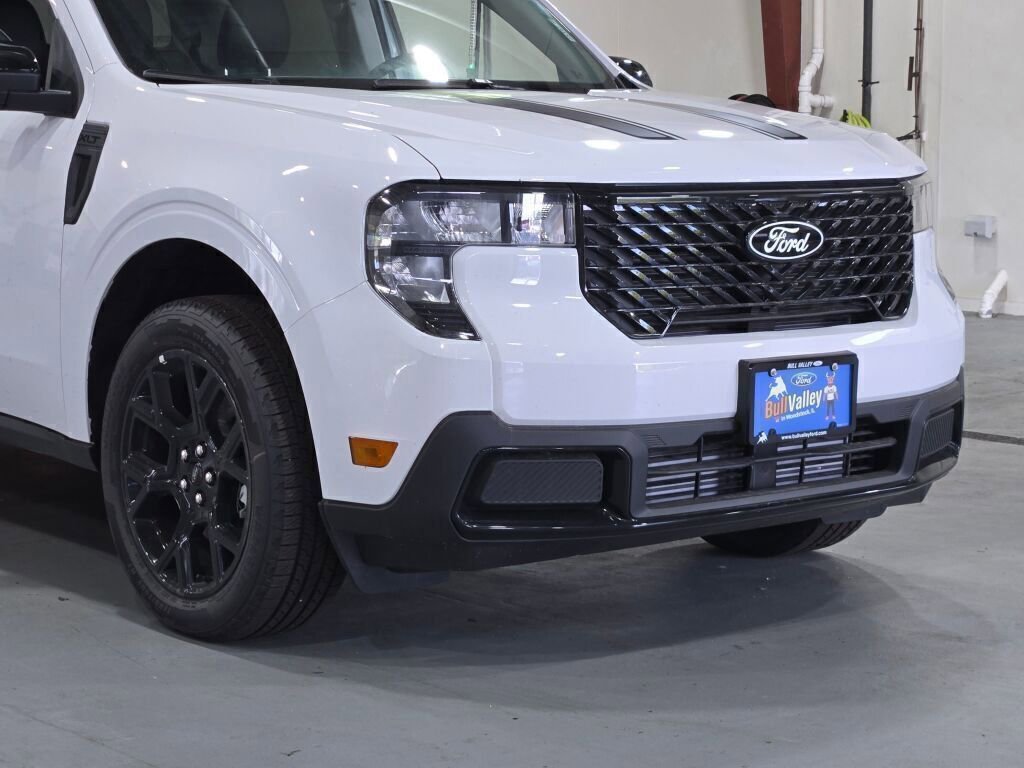 New 2025 Ford Maverick XLT w/ XLT Luxury Package image 2