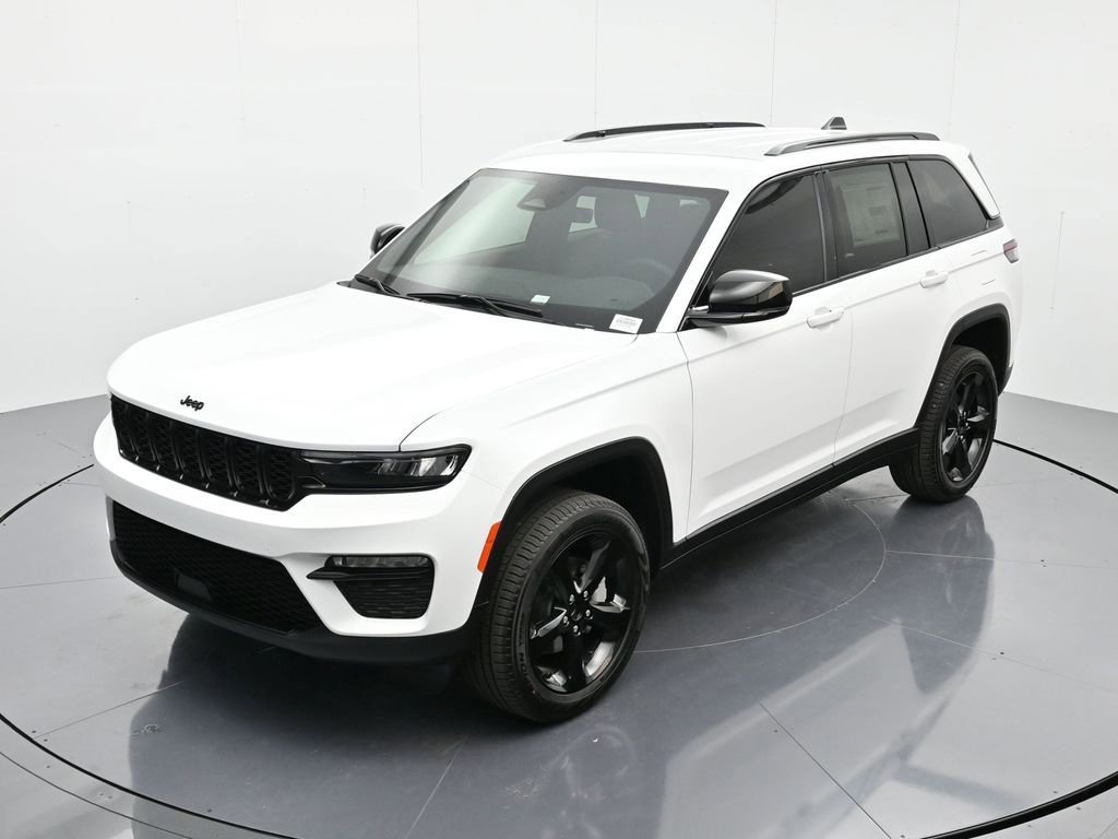 New 2025 Jeep Grand Cherokee Limited w/ Black Appearance Package image 39