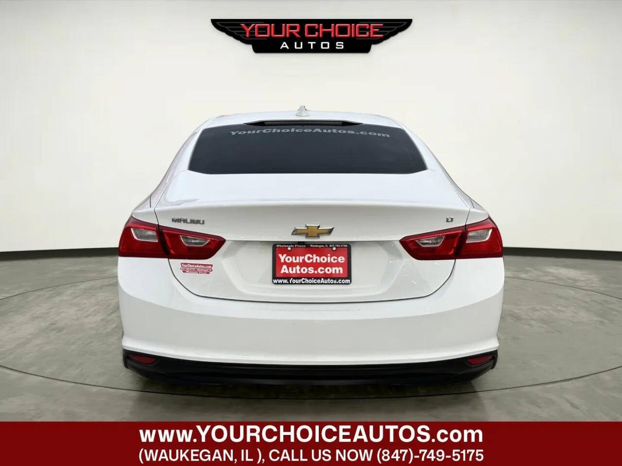 Used 2017 Chevrolet Malibu LT image 4