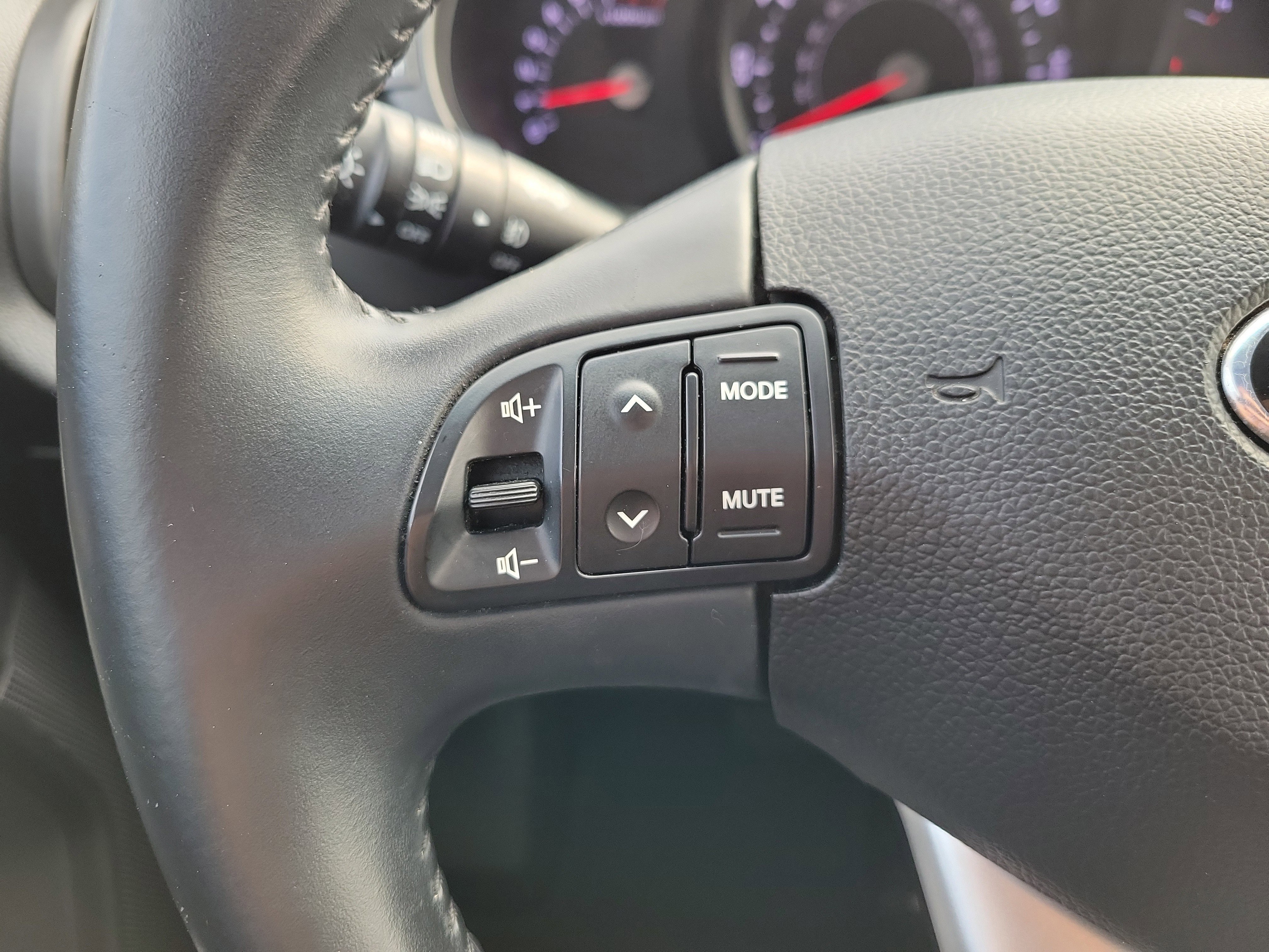 Used 2013 Kia Sportage EX image 27