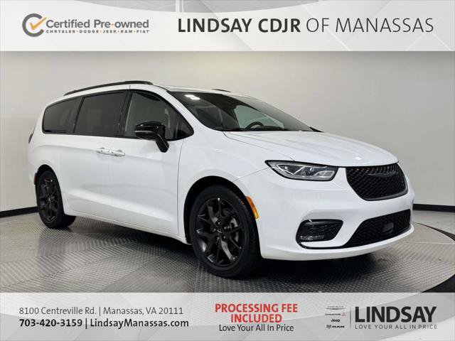 Certified 2025 Chrysler Pacifica Limited
