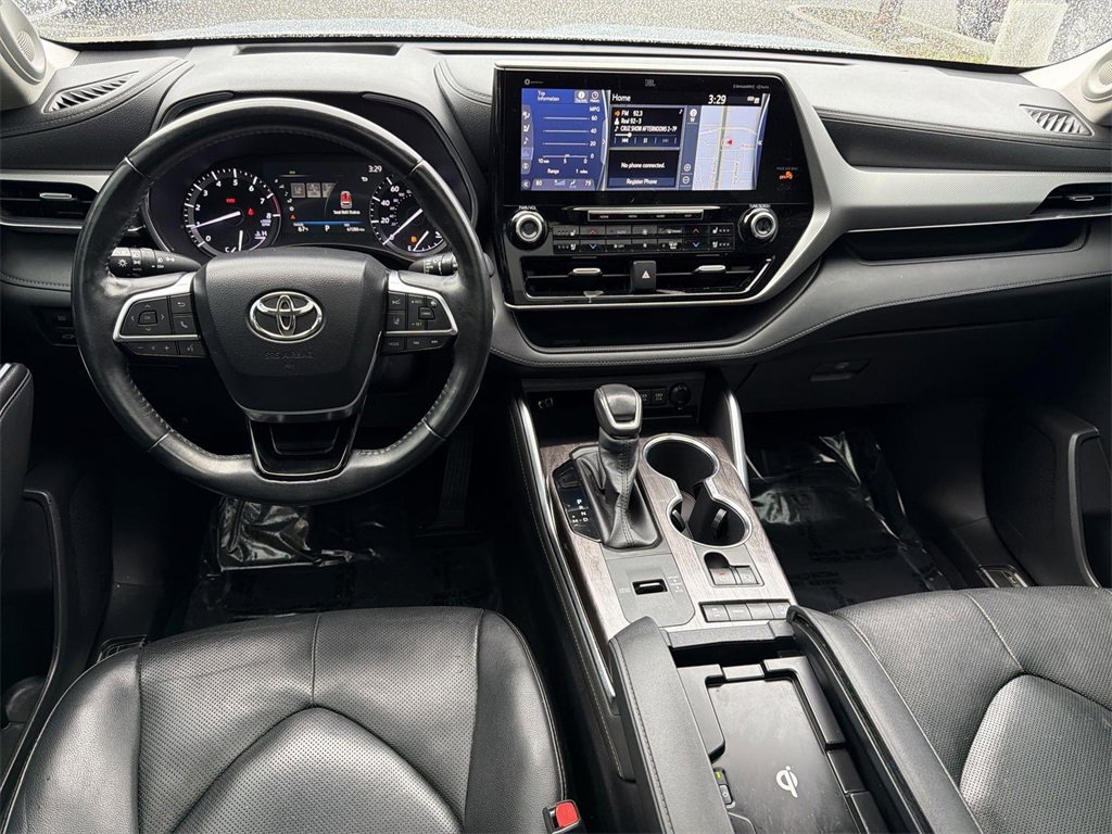 Used 2020 Toyota Highlander Platinum image 7