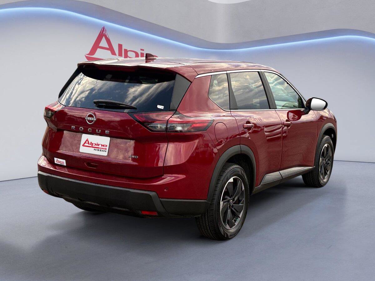 Used 2025 Nissan Rogue SV AWD/4WD image 5