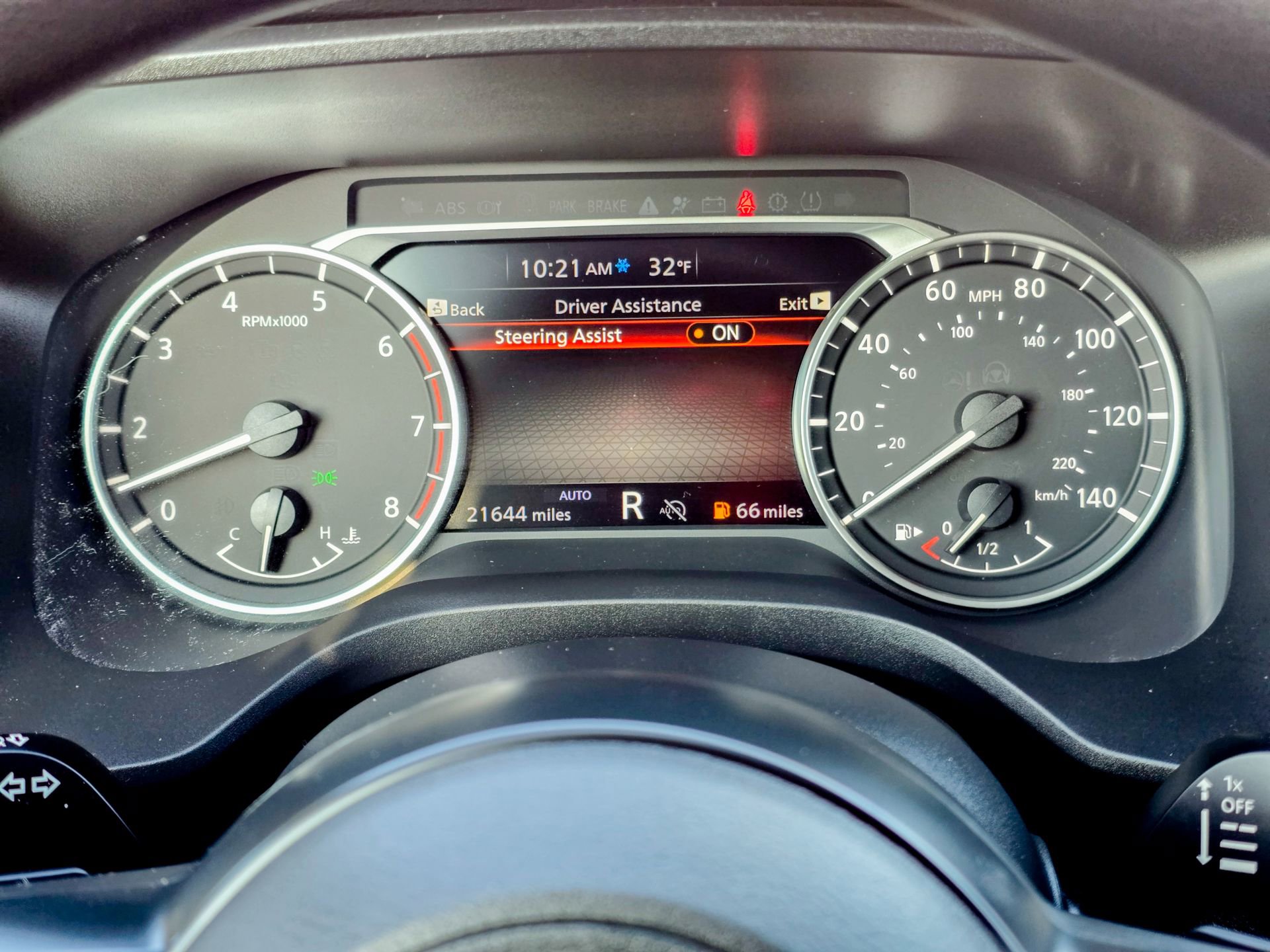 Used 2024 Nissan Rogue SV image 47