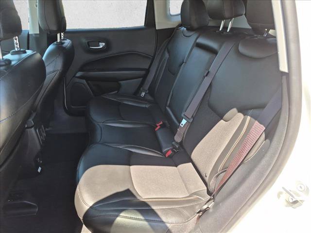 Used 2020 Jeep Compass Latitude w/ Popular Equipment Group FWD image 20