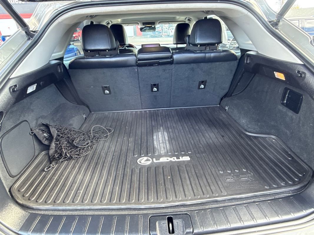 Used 2019 Lexus RX 450h AWD image 12