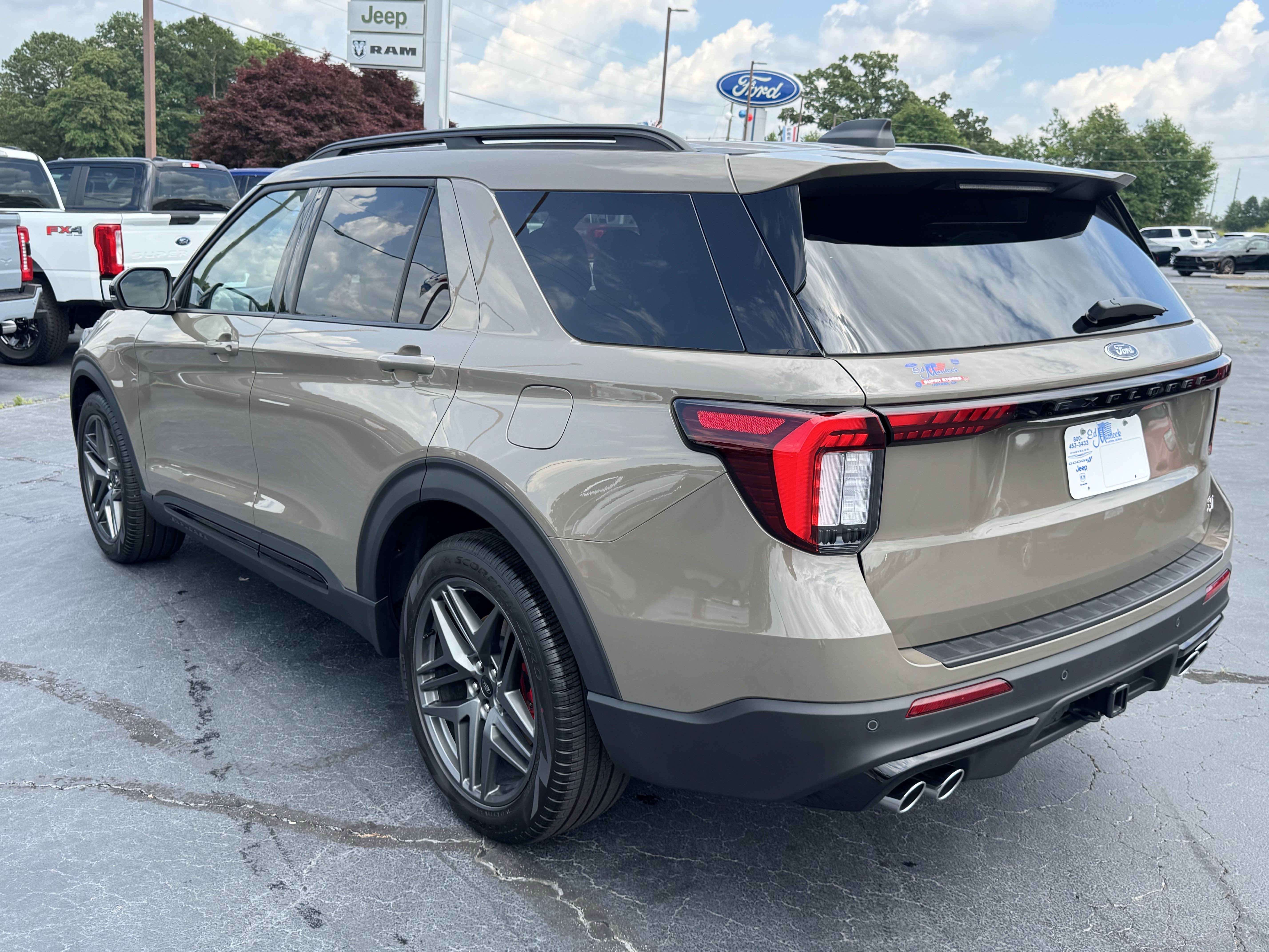 New 2026 Ford Explorer ST w/ Sun And Sound Package AWD/4WD image 7