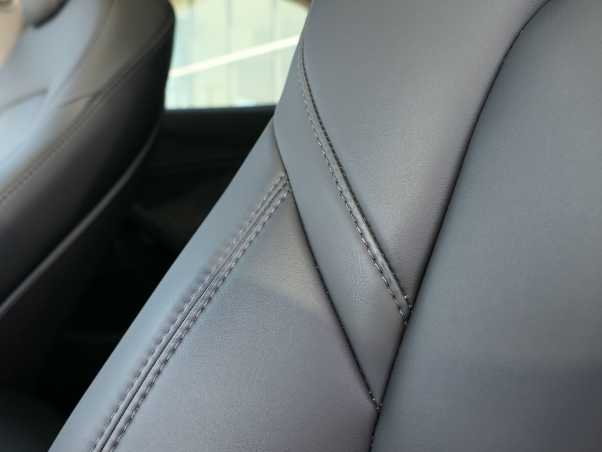 Used 2023 Tesla Model Y Long Range image 12