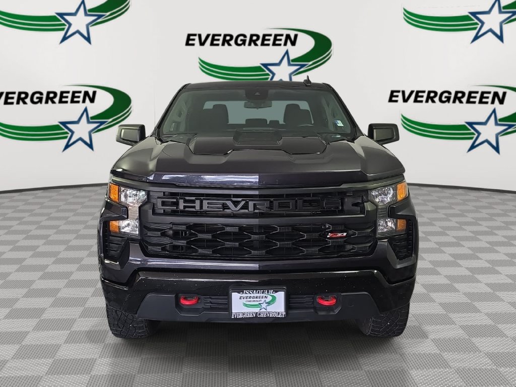 Used 2023 Chevrolet Silverado 1500 Custom Trail Boss AWD/4WD image 2