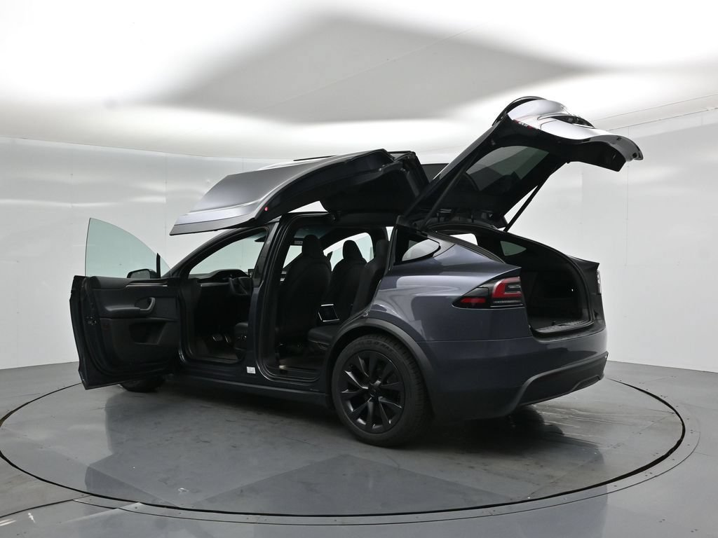 Used 2023 Tesla Model X AWD/4WD image 28