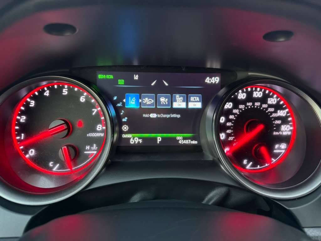 Used 2021 Toyota Camry XSE w/ Navigation Package image 15