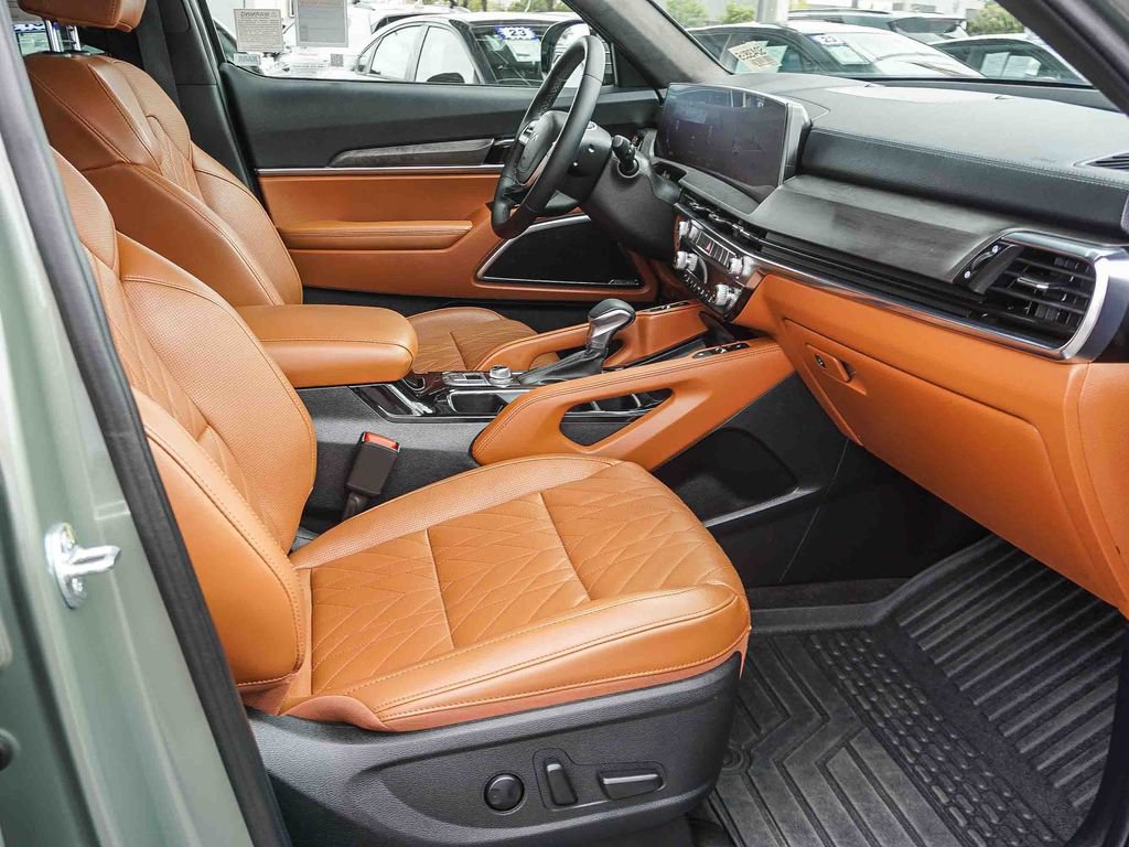 Certified 2025 Kia Telluride SX Prestige X-Line AWD/4WD image 12