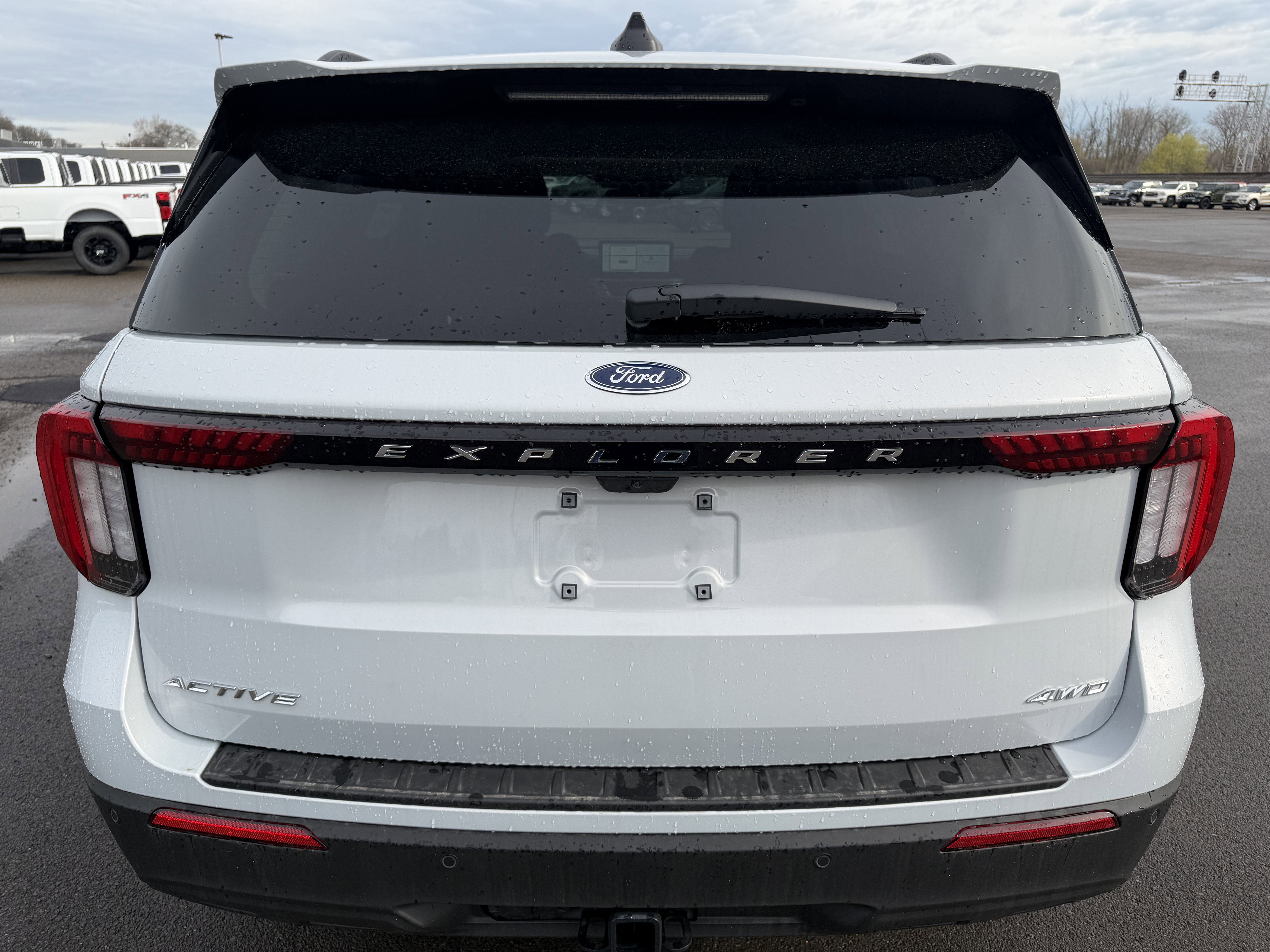 New 2026 Ford Explorer Active AWD/4WD image 6