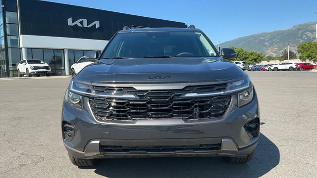 Certified 2025 Kia Seltos X-Line AWD/4WD image 7