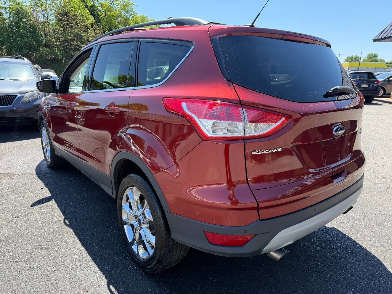 Used 2015 Ford Escape SE w/ Equipment Group 201A AWD/4WD image 7