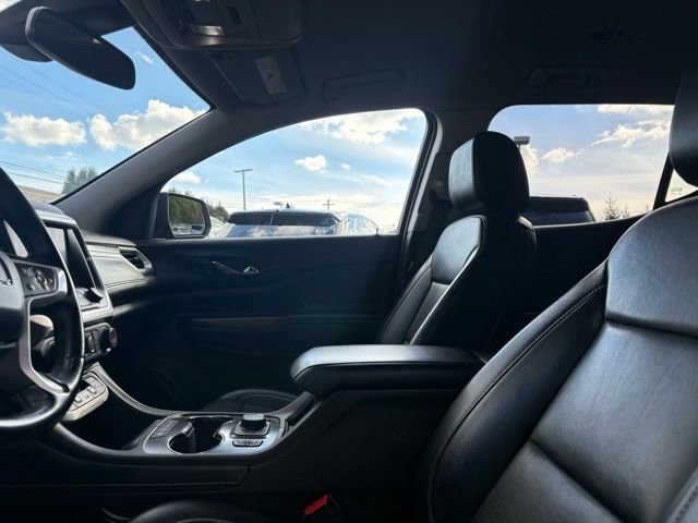 Certified 2023 GMC Acadia SLT w/ Elevation Edition image 32