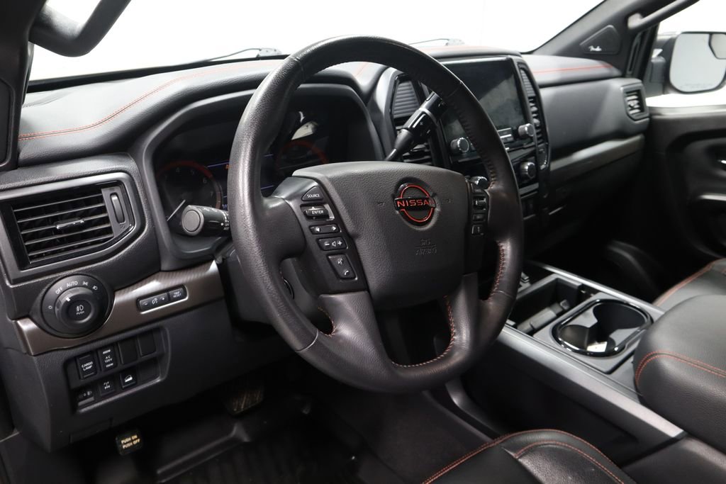 Used 2023 Nissan Titan PRO-4X w/ Pro-4x Convenience Package image 26