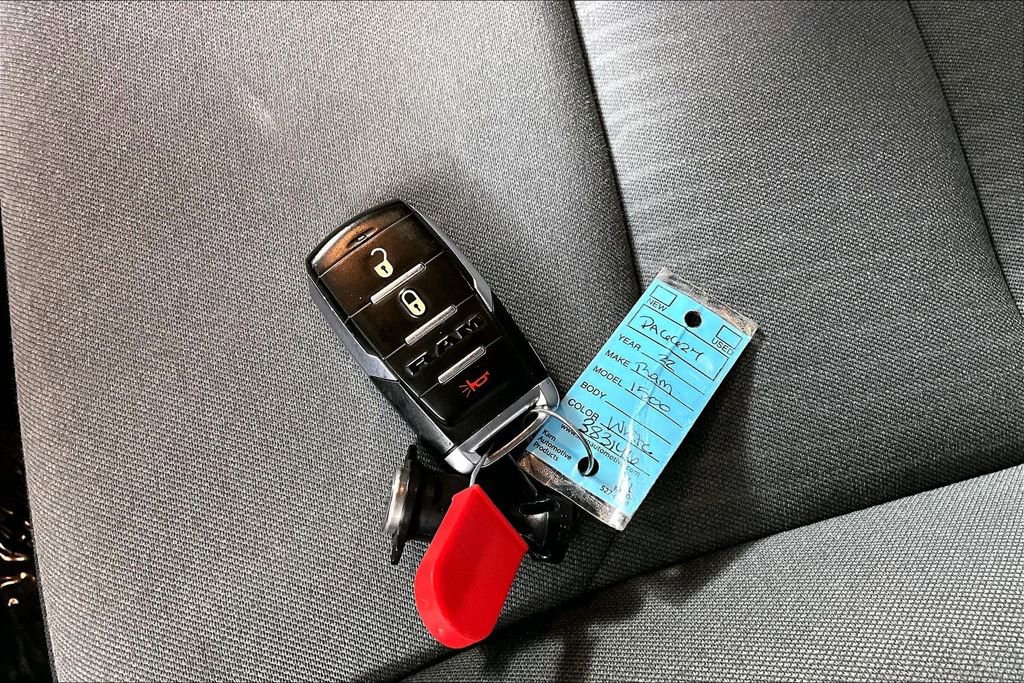 Used 2022 RAM 1500 Big Horn image 10