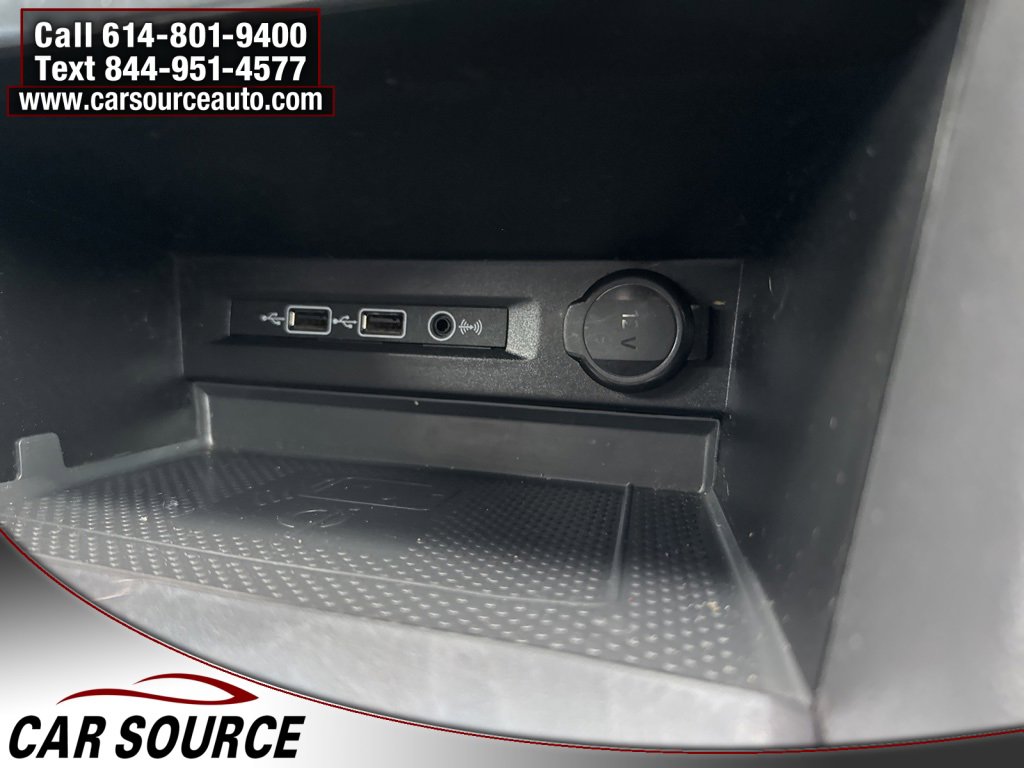 Used 2020 Volkswagen Tiguan SE R-Line image 35