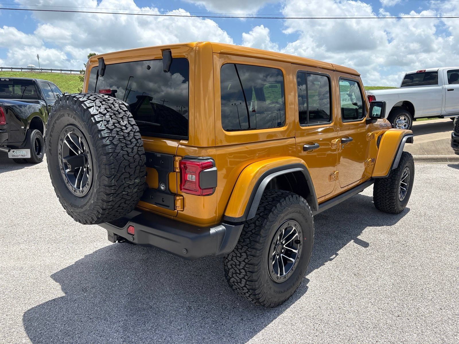 New 2026 Jeep Wrangler Unlimited Rubicon AWD/4WD image 6